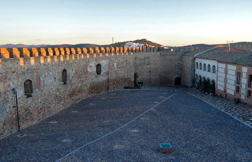 Castillo de Segura de León (BMC), Spain